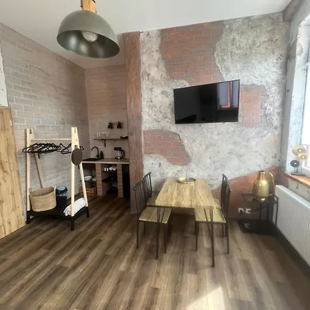 Apartmany V Podzamci V Blizkosti Zamku Blatna Exterior photo