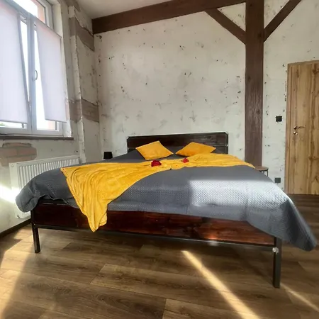 Apartmany V Podzamci V Blizkosti Zamku Blatna Exterior photo