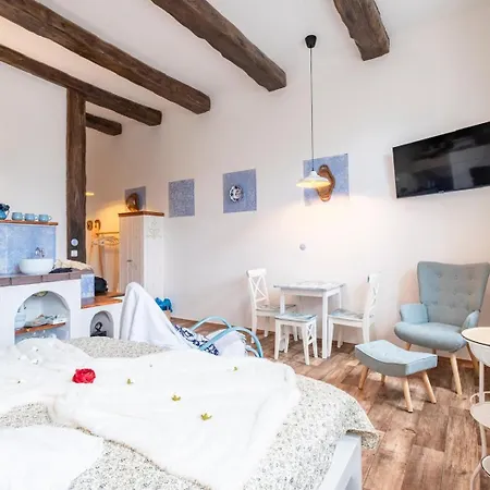 Apartmany V Podzamci V Blizkosti Zamku Blatná Exterior photo